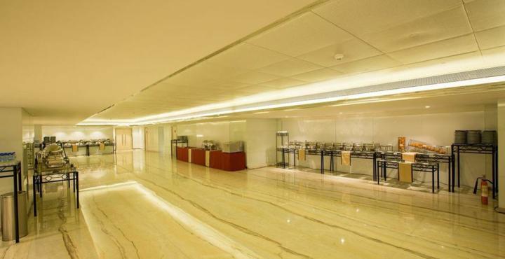 Hotel Sahara Star Mumbai Exterior foto The interior of the hotel